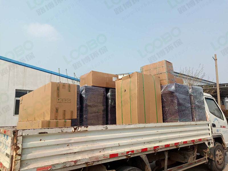 焊煙凈化器設(shè)備.jpg 焊煙凈化器設(shè)備.jpg