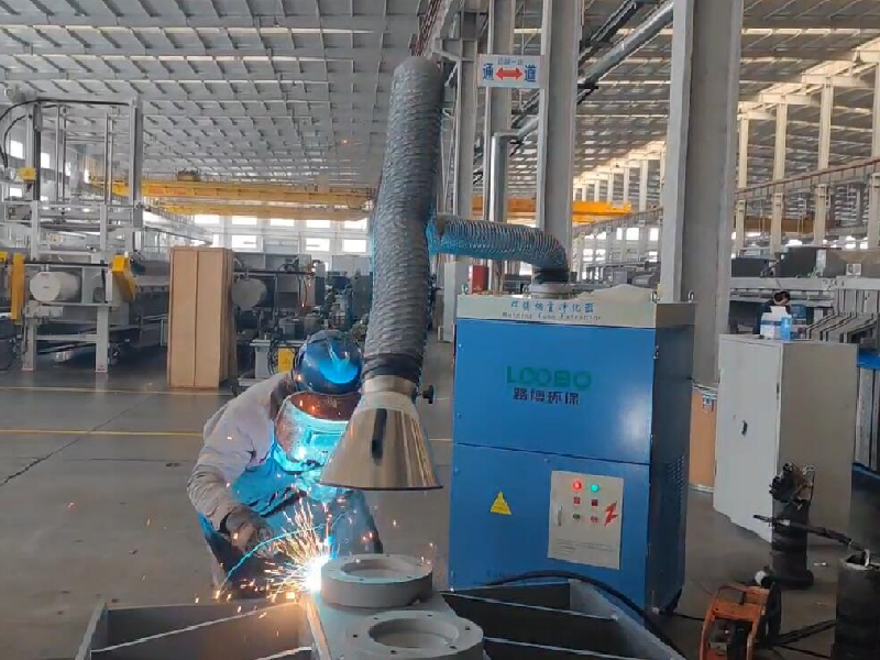 如何正確使用焊煙凈化器？掌握關(guān)鍵技巧，助您高效凈化